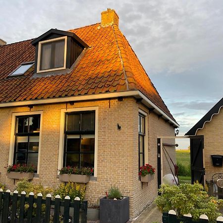 Vakantiehuis In Friesland Voor De Hele Familie Huns المظهر الخارجي الصورة