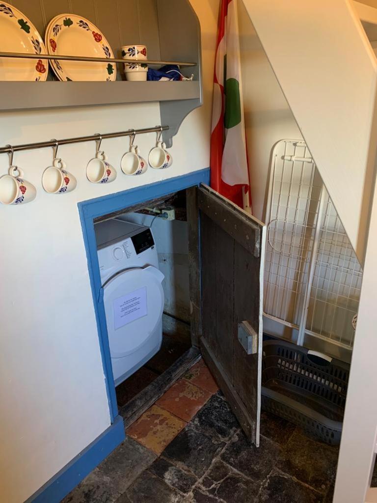 Vakantiehuis In Friesland Voor De Hele Familie Huns المظهر الخارجي الصورة