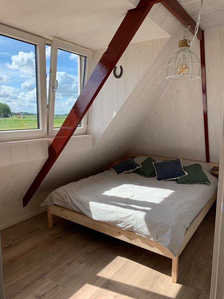 Vakantiehuis In Friesland Voor De Hele Familie Huns المظهر الخارجي الصورة
