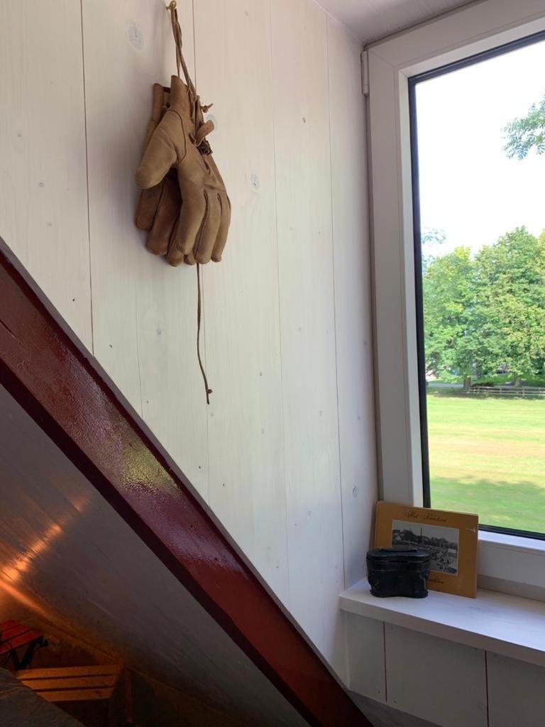 Vakantiehuis In Friesland Voor De Hele Familie Huns المظهر الخارجي الصورة